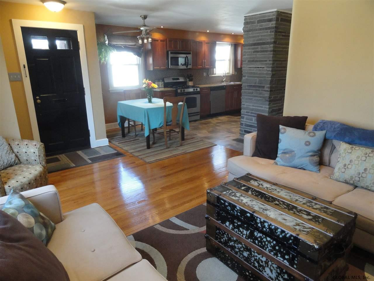 37 Linden Road Albany, NY 12208 - Photo 3 of 20 Photo 3