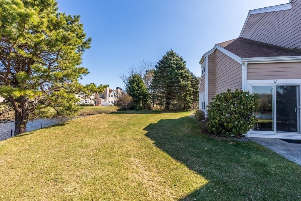 17 Merganser Way, Unit 17 Walpole, MA 02081 - Photo 21 of 26