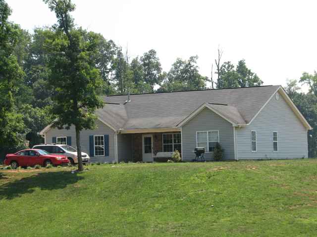 281 Perry Road Greer, SC 29651 - Photo 1 of 17 Gallery Image 1
