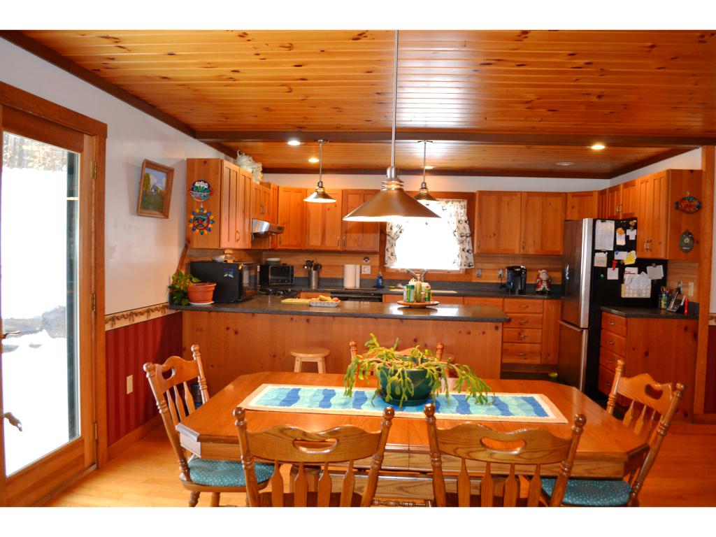 386 Mansfield Road Fayston, VT 05673 - Photo 15 of 31
