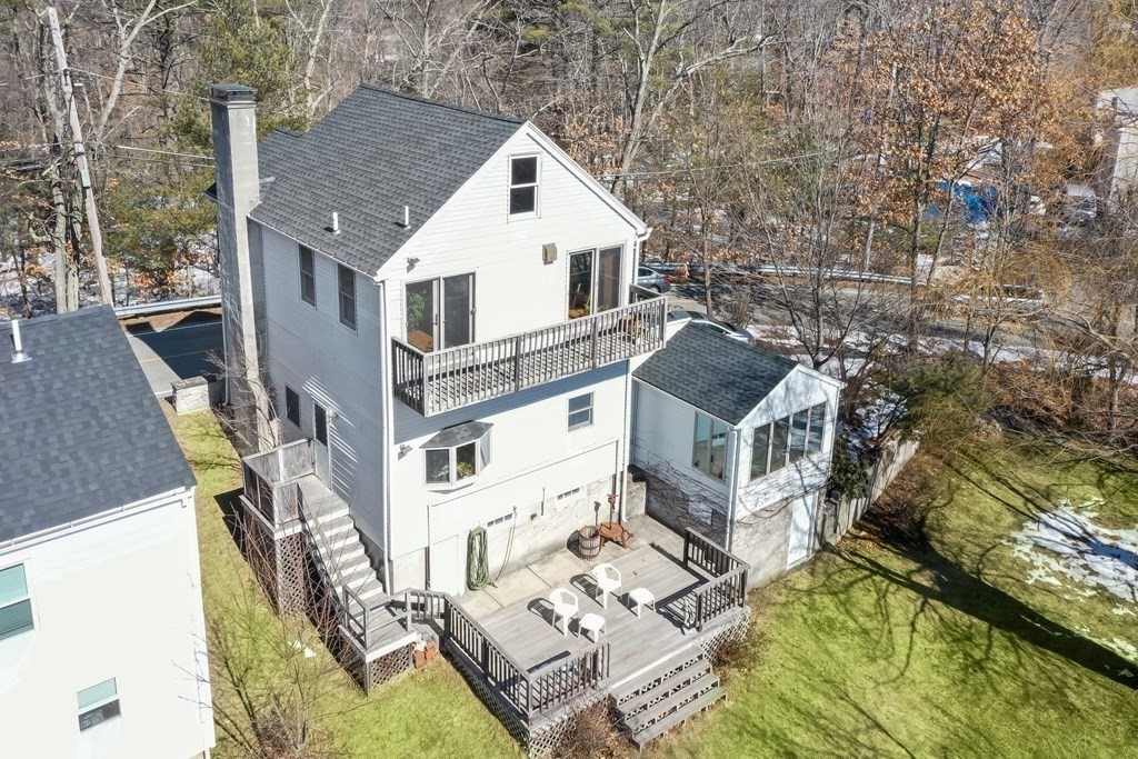 92 Burroughs Road North Reading, MA 01864 - Photo 1 of 18 Gallery Image 1