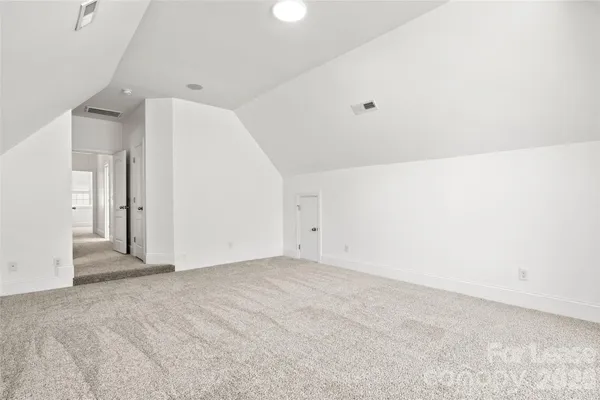 $3,900 | 6919 South Creek Road, Charlotte, NC 28277