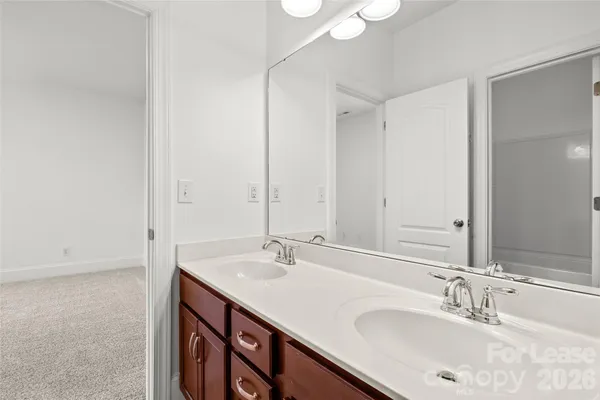 $3,900 | 6919 South Creek Road, Charlotte, NC 28277