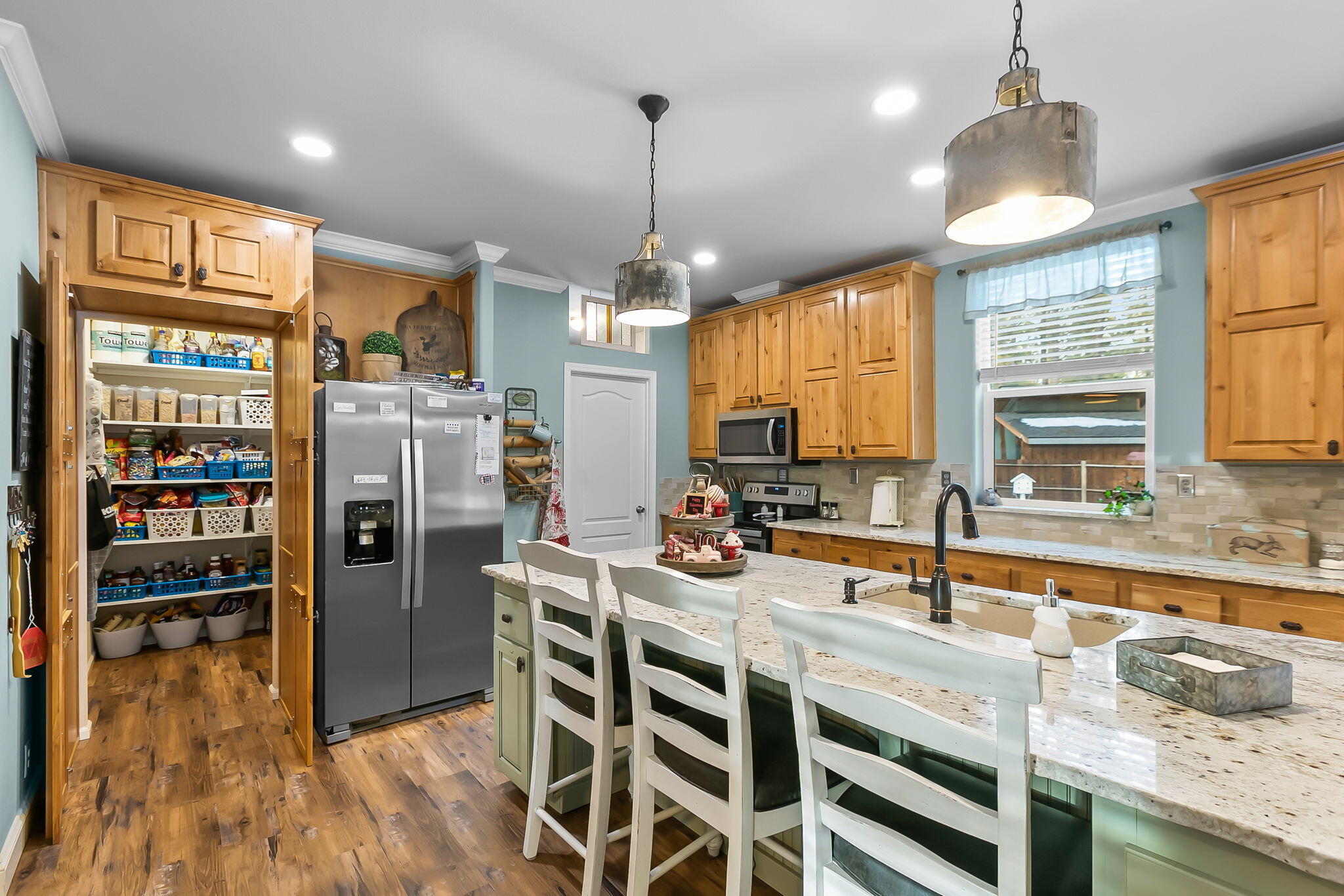 52734 Ammon Road La Pine, OR 97739 - Photo 12 of 38 2022_01_20_52734_ammon_rd-8