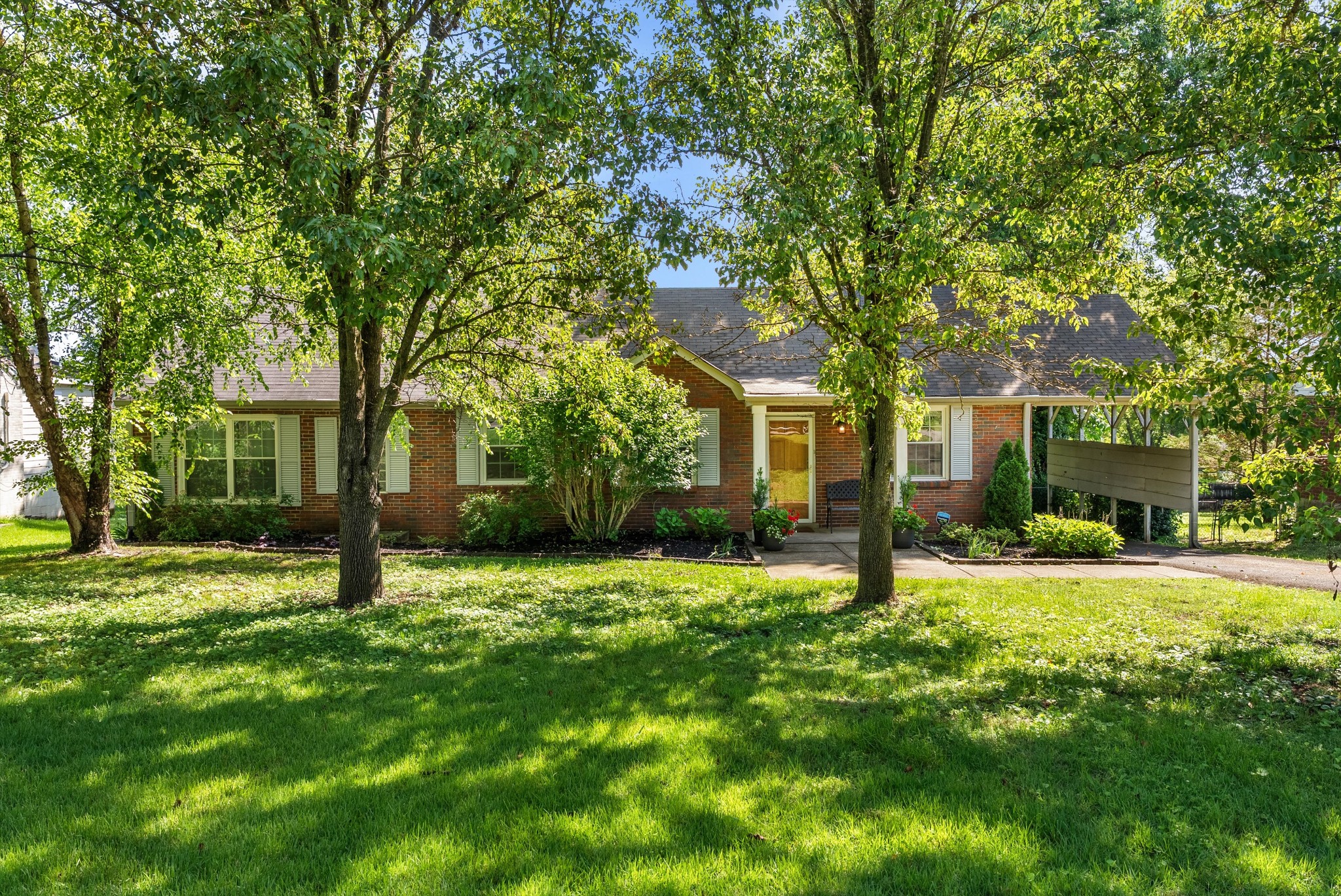 2219 Berrywood Road Nashville, TN 37216 - Photo 10 of 39