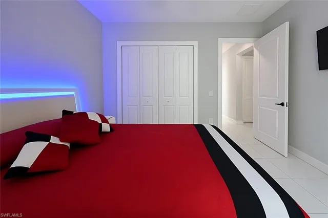 $3,850 | 2330 4th Avenue Southeast, Naples, FL 34117