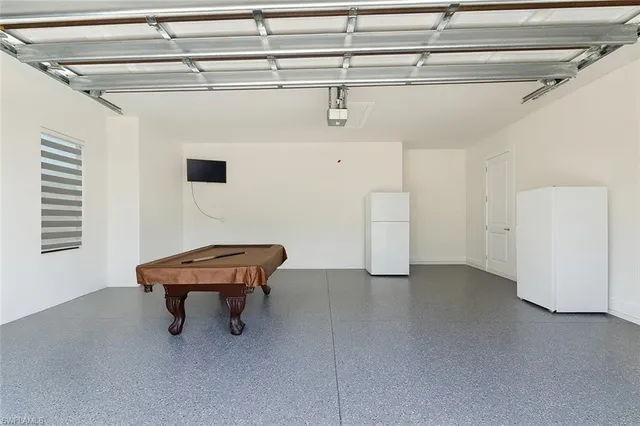 $3,850 | 2330 4th Avenue Southeast, Naples, FL 34117