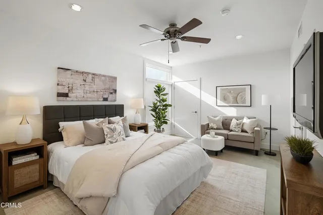 $1,099,000 | 133 South Los Robles Avenue, Unit 501, Pasadena, CA 91101