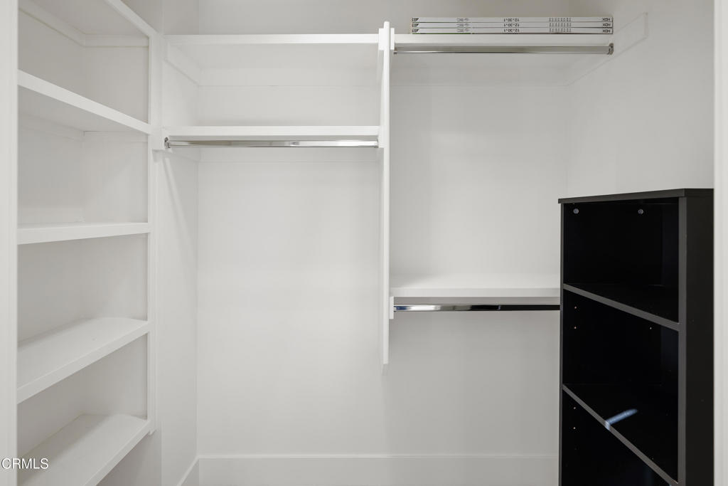 133 South Los Robles Avenue, Unit 501 Pasadena, CA 91101 - Photo 20 of 38 SSR_133SouthLosRobles501_034_FLEXMLS