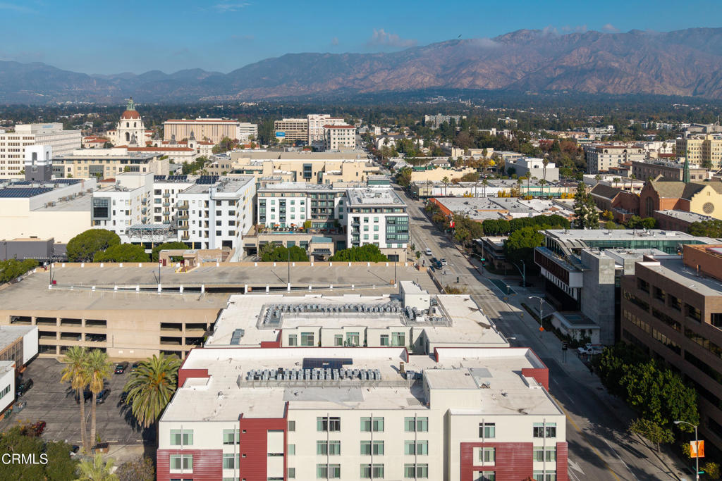 133 South Los Robles Avenue, Unit 501 Pasadena, CA 91101 - Photo 30 of 38 SSR_133SouthLosRobles501_041_FLEXMLS