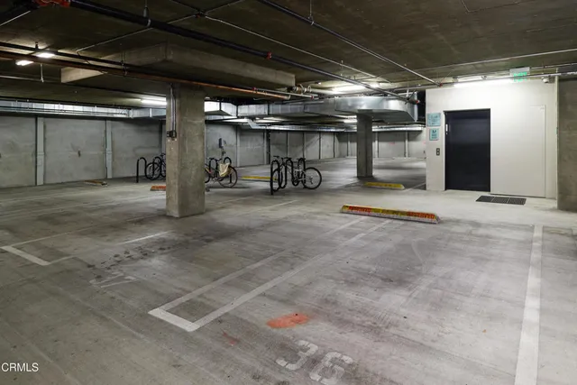 $1,099,000 | 133 South Los Robles Avenue, Unit 501, Pasadena, CA 91101