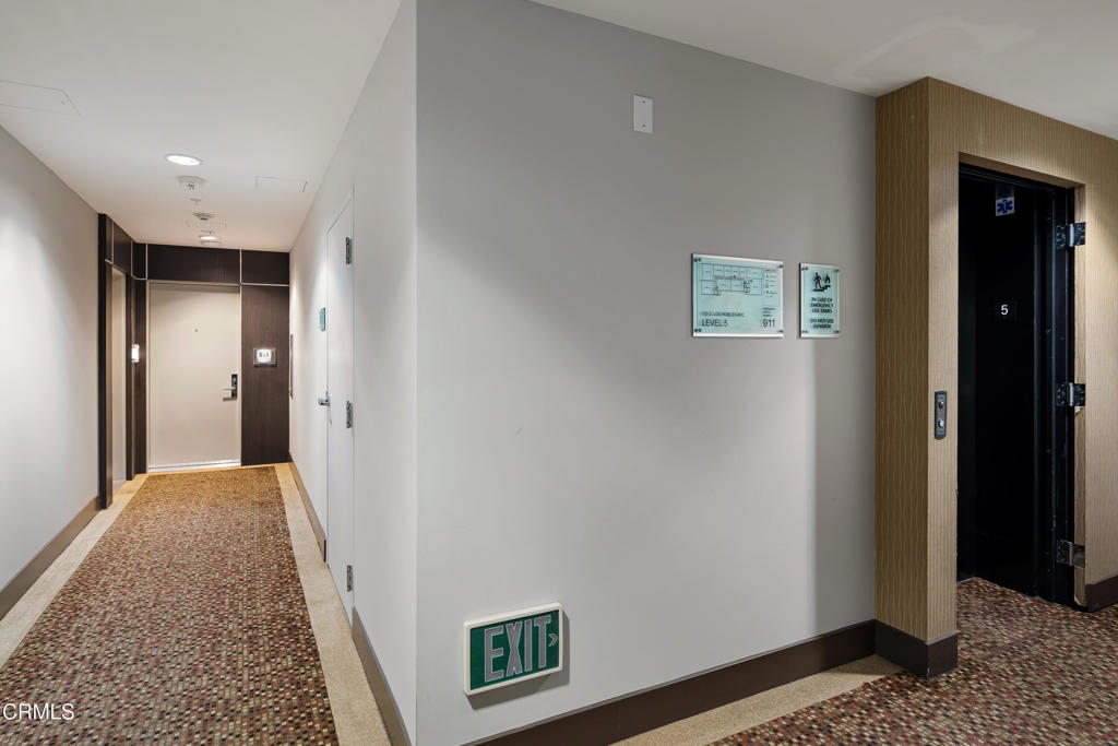 133 South Los Robles Avenue, Unit 501 Pasadena, CA 91101 - Photo 37 of 38 SSR_133SouthLosRobles501_006_FLEXMLS