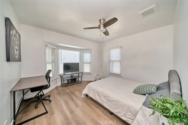 $4,000 | 8734 Ramsgate Avenue, Los Angeles, CA 90045