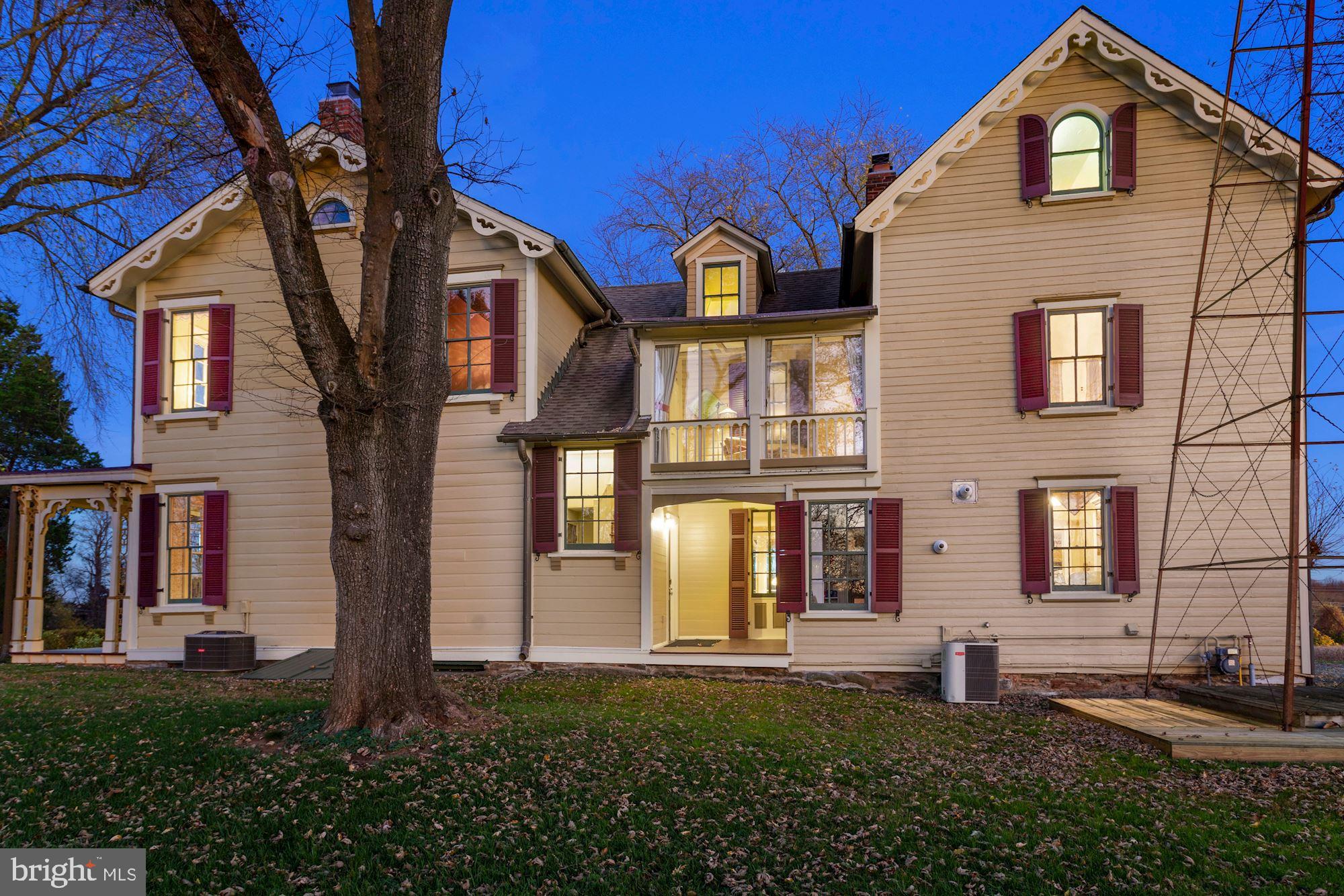 17200 Riffle Ford Road Germantown, MD 20874 - Photo 13 of 97 Exterior Rear