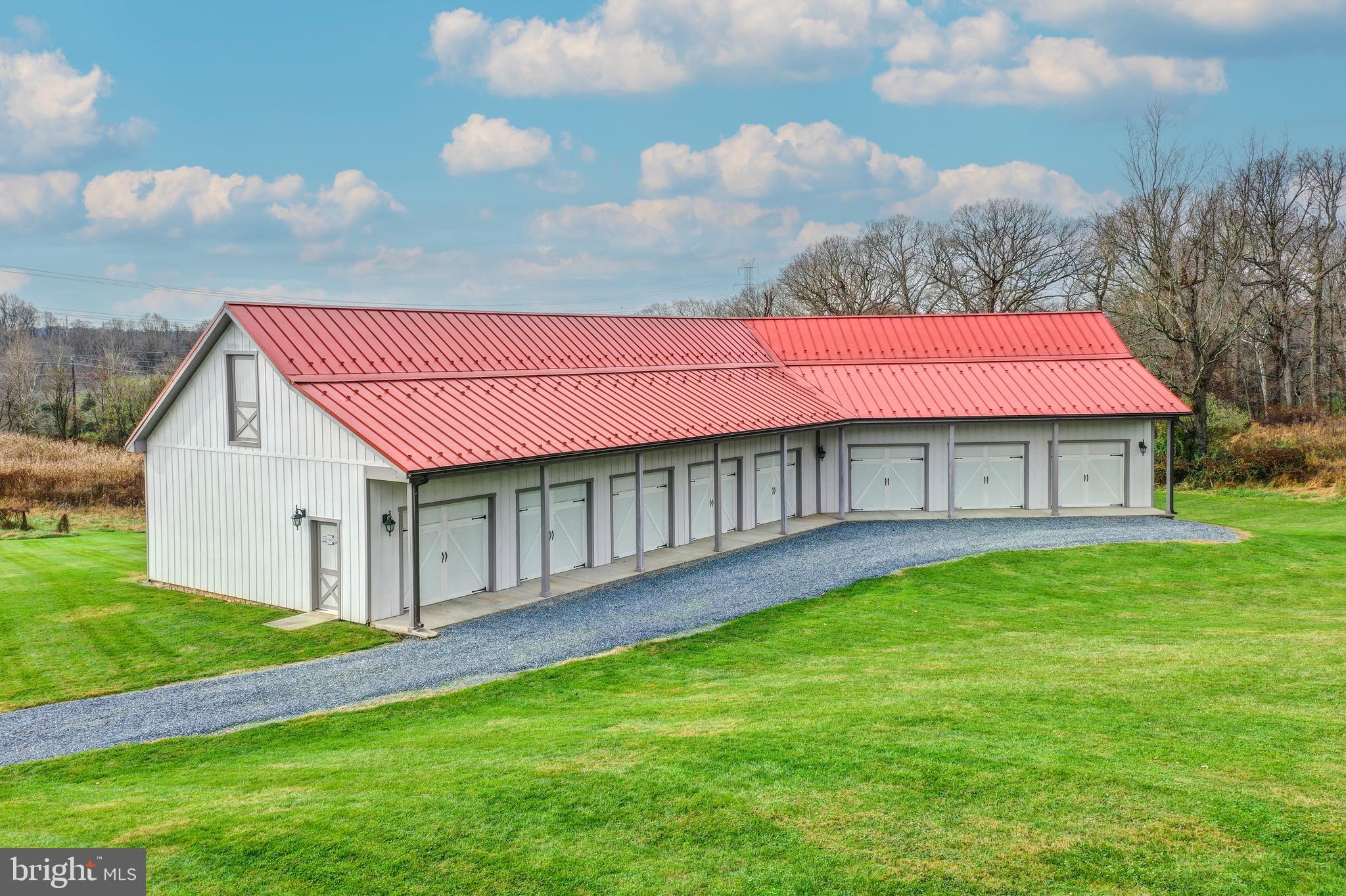 17200 Riffle Ford Road Germantown, MD 20874 - Photo 29 of 97 8 Car Garage