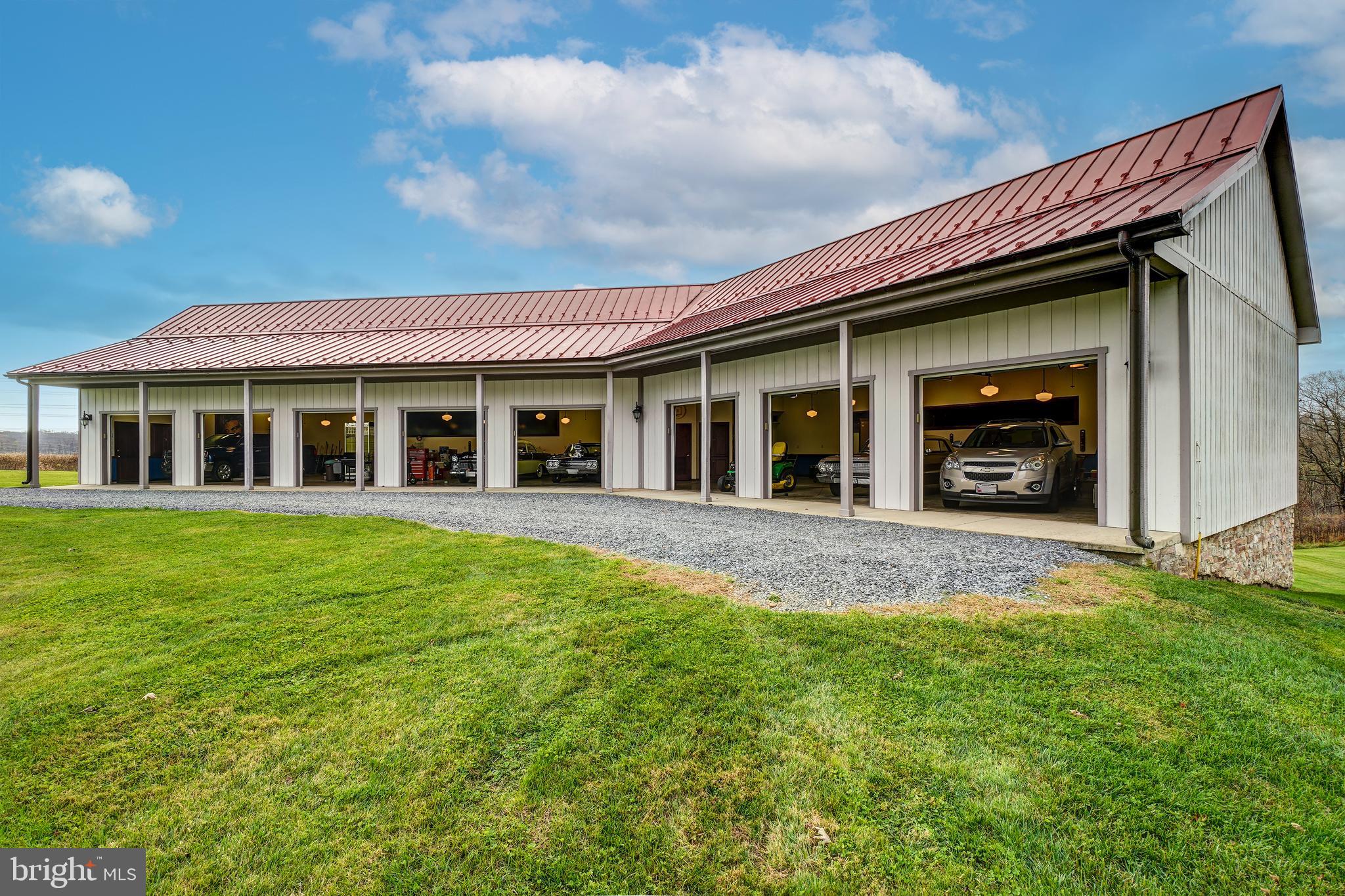 17200 Riffle Ford Road Germantown, MD 20874 - Photo 31 of 97 8 Car Garage