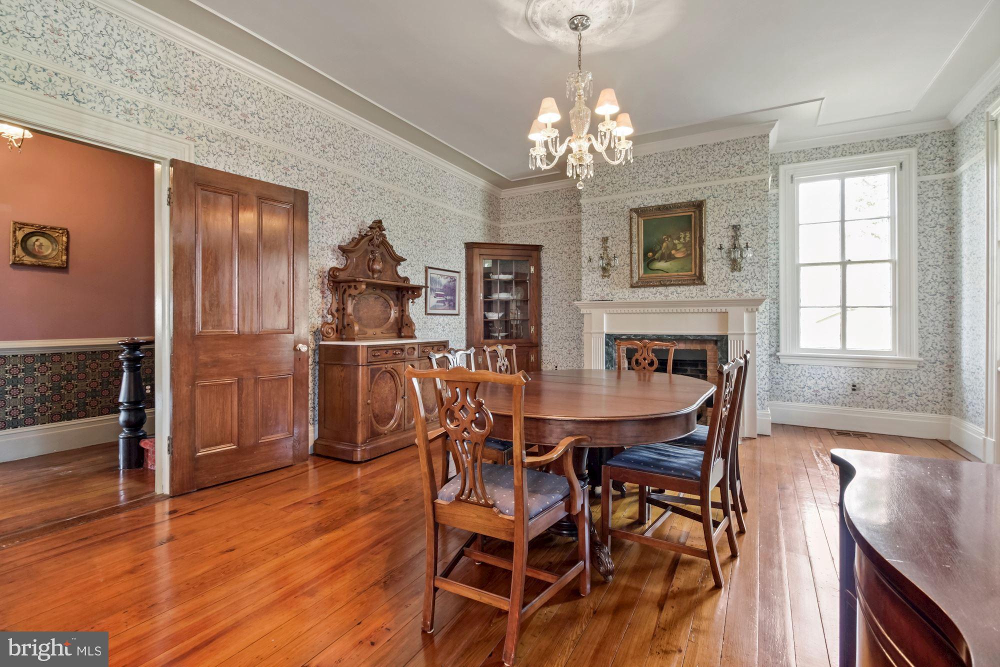 17200 Riffle Ford Road Germantown, MD 20874 - Photo 51 of 97 Dining Room