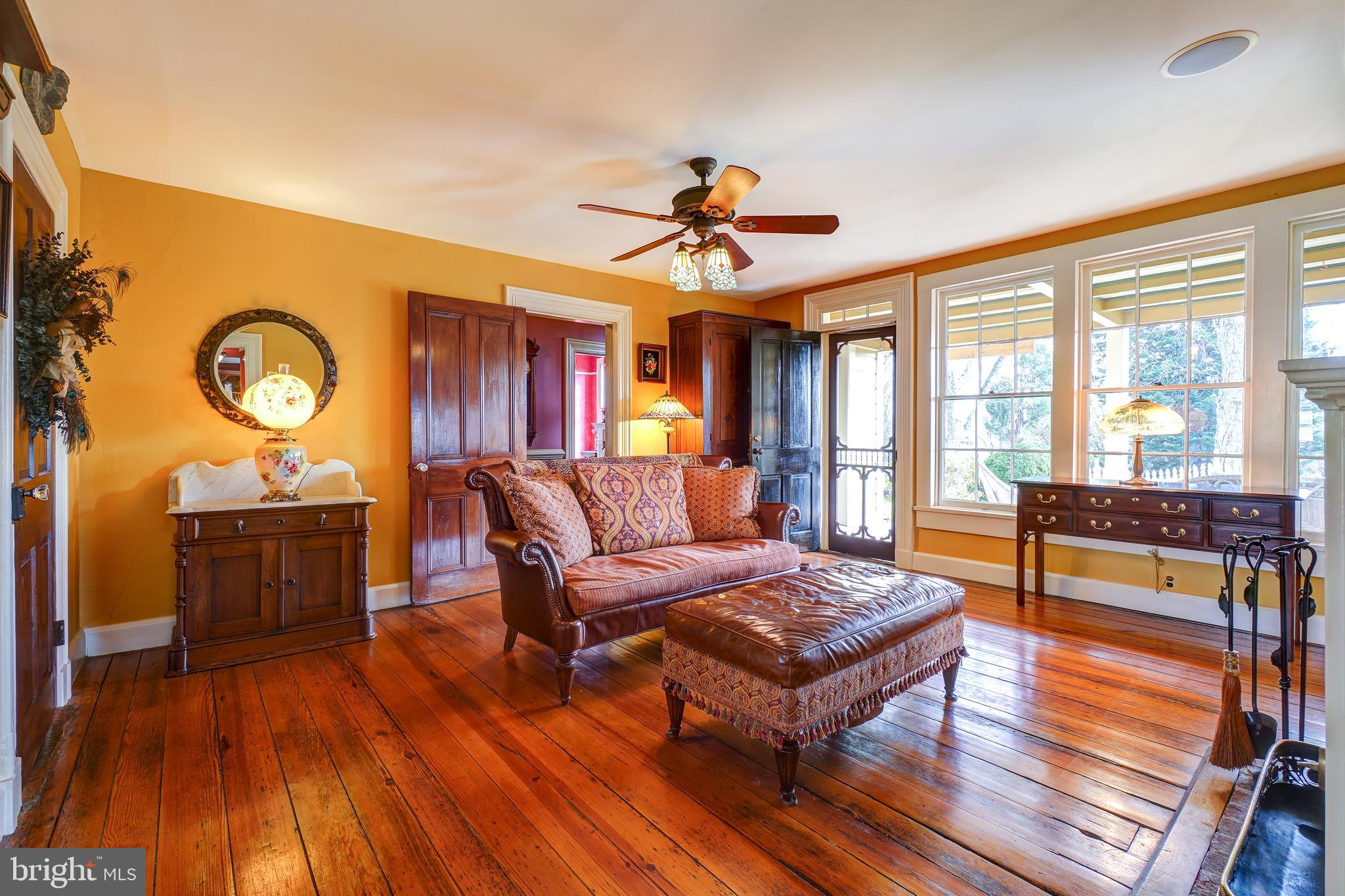 17200 Riffle Ford Road Germantown, MD 20874 - Photo 57 of 97 Family Room