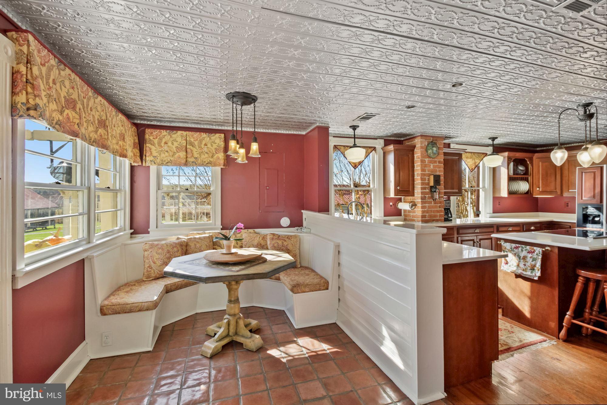 17200 Riffle Ford Road Germantown, MD 20874 - Photo 59 of 97 Breakfast Room