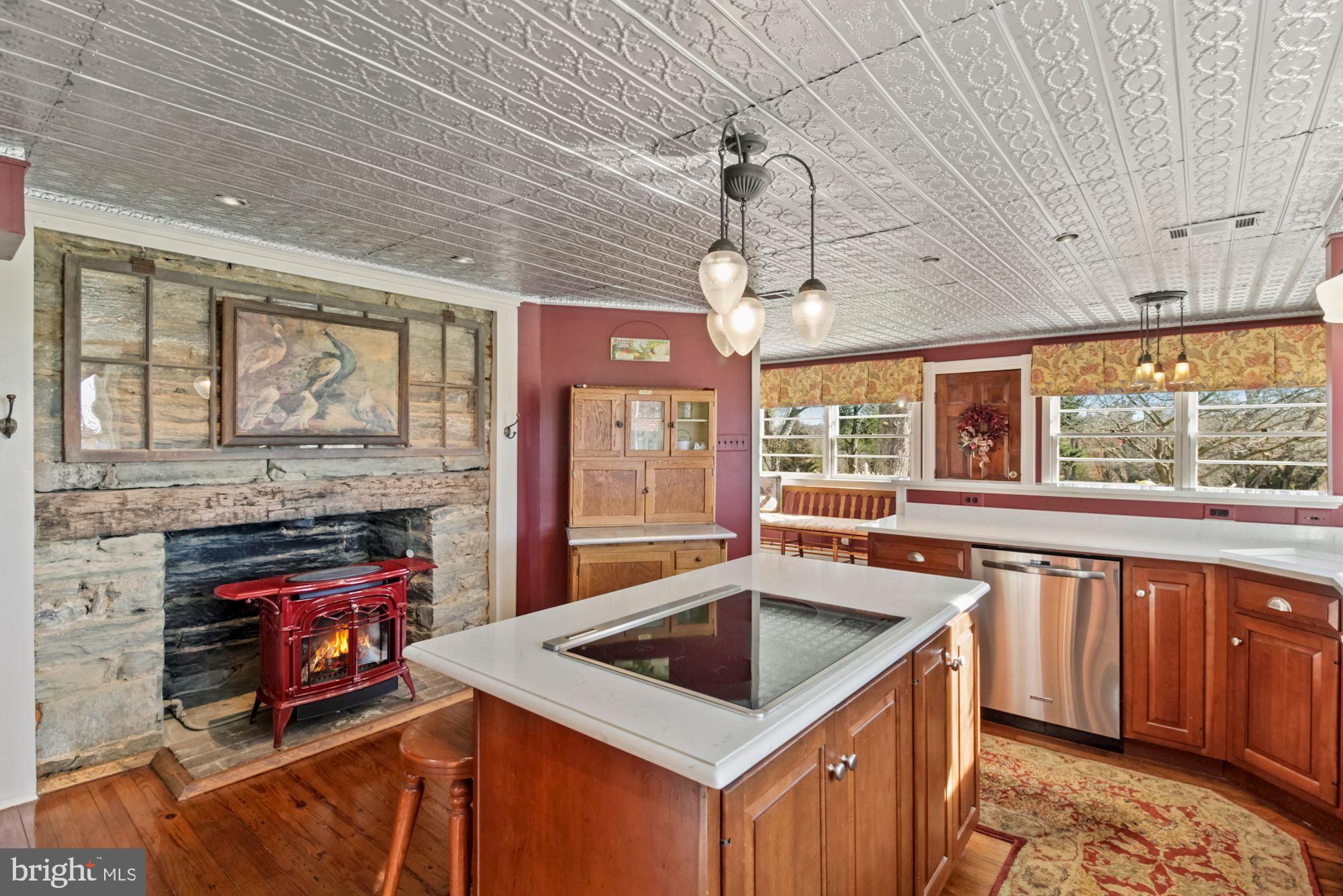 17200 Riffle Ford Road Germantown, MD 20874 - Photo 64 of 97 Kitchen