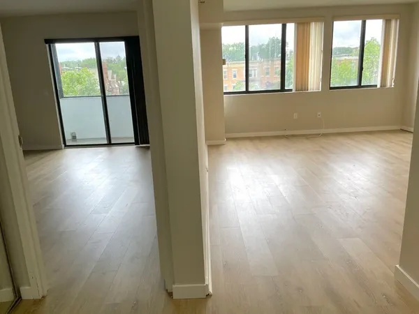 $3,050 | 1731 Beacon Street, Unit 420, Brookline, MA 02445