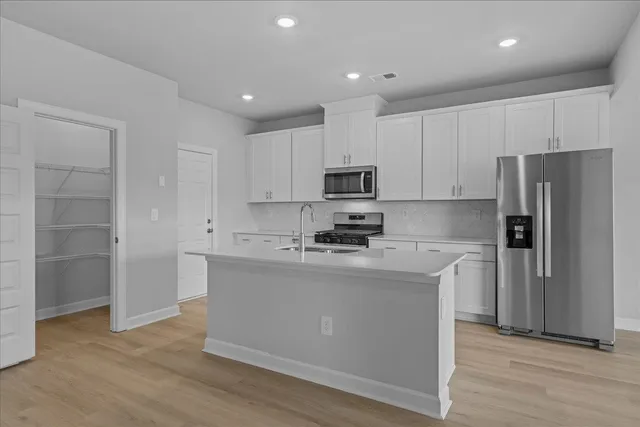 $294,900 | 406 Shortleaf Lane, Pendleton, SC 29670