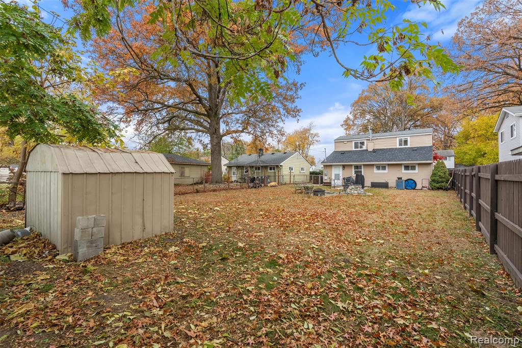 34441 Phyllis Street Wayne, MI 48184 - Photo 22 of 32