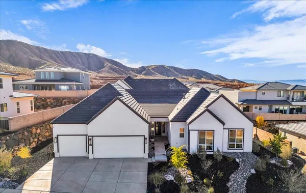 $865,000 | 1568 East Black Brush Drive, Washington, UT 84780