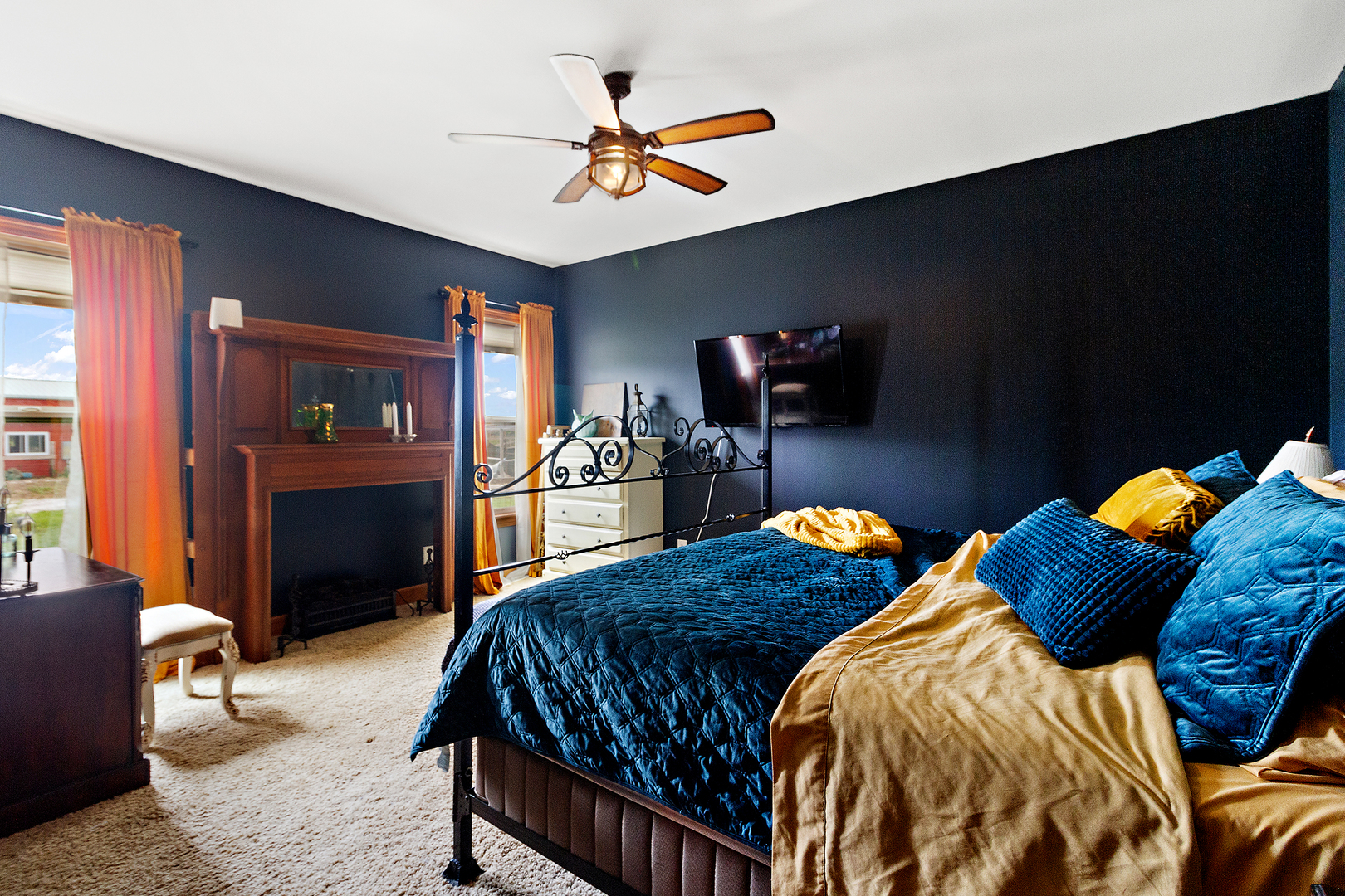 3741 East Chestnut Street Kankakee, IL 60901 - Photo 16 of 44 a bedroom with two beds and a chandelier