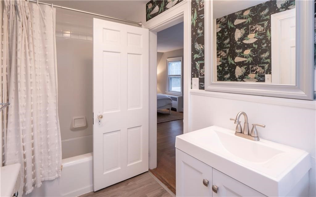 118 Ruggles Avenue, Unit 300 Newport, RI 02840 - Photo 20 of 28
