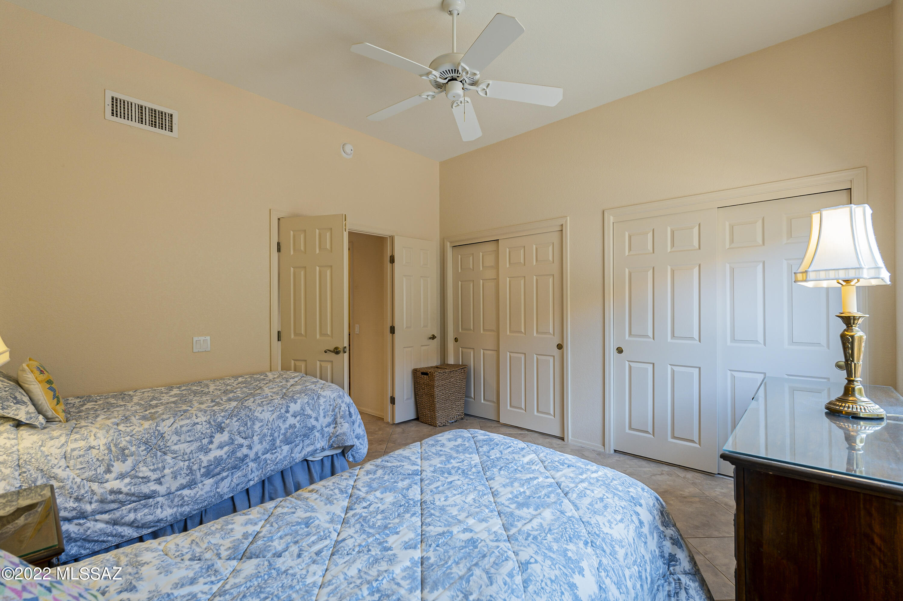 1589 East Crown Ridge Way Tucson, AZ 85755 - Photo 34 of 50