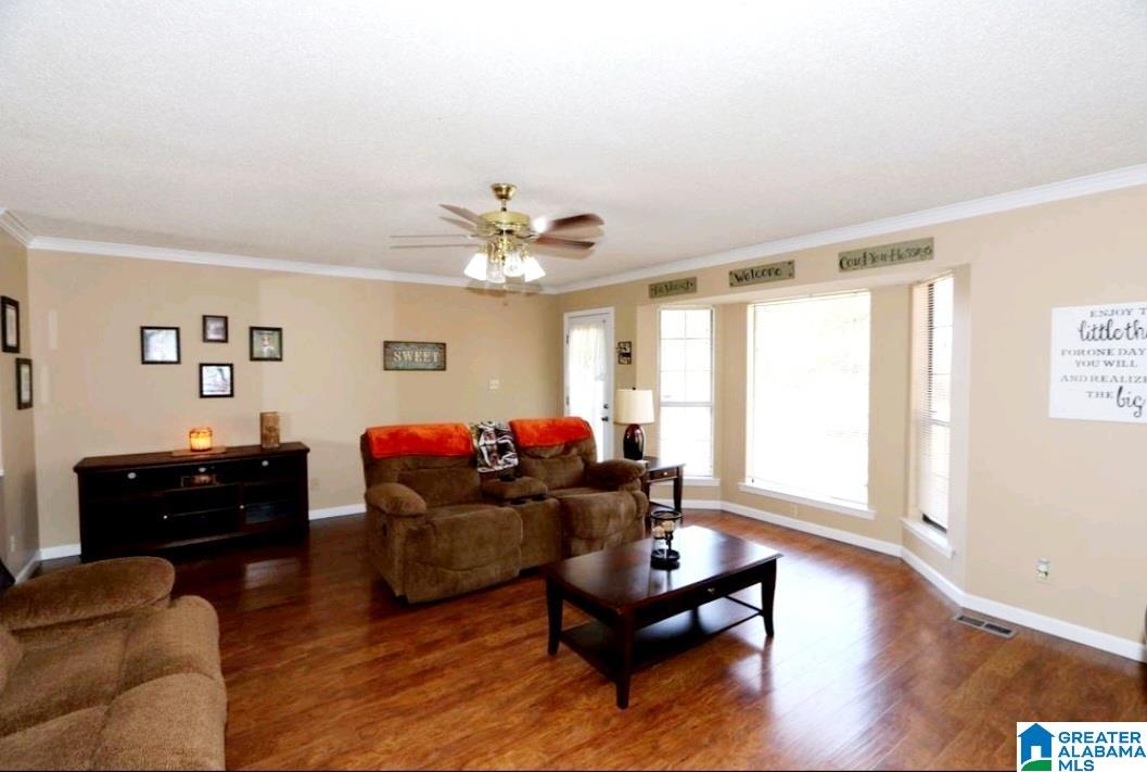 216 Alexander Street Talladega, AL 35160 - Photo 2 of 33