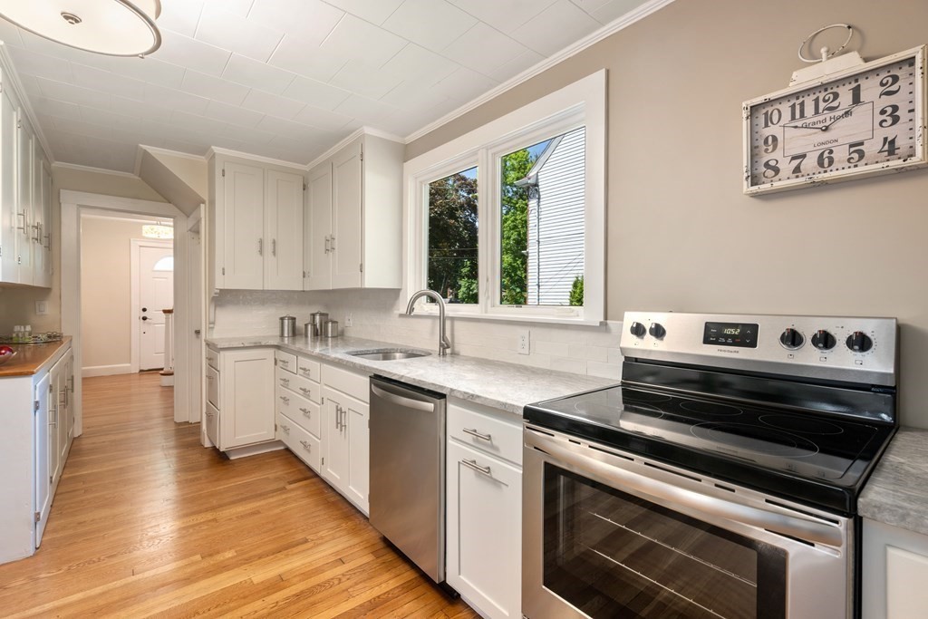 94 Lorimer Road Belmont, MA 02478 - Photo 10 of 25 Gallery Image 10