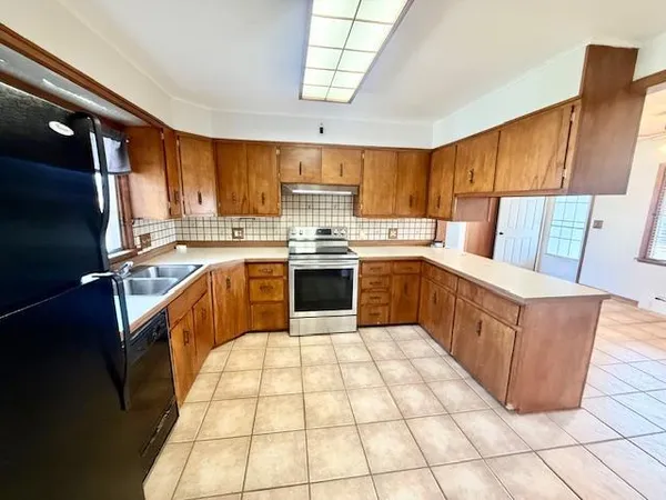 $164,900 | 115 McPhail Drive, Redwood Falls, MN 56283