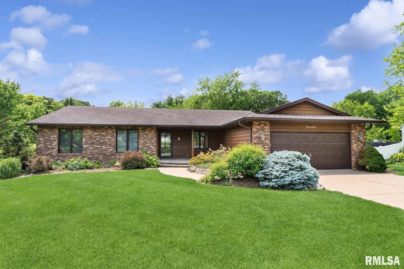 5495 White Post Road Bettendorf, IA 52722 - Photo 2 of 42