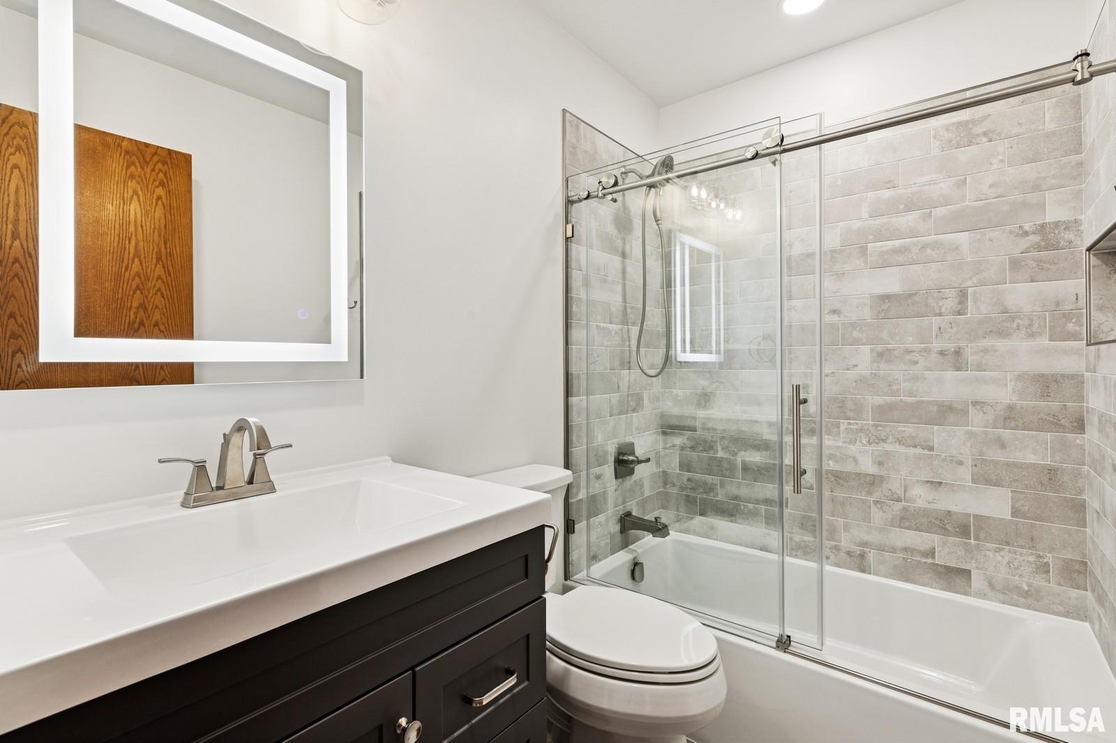 5495 White Post Road Bettendorf, IA 52722 - Photo 30 of 42