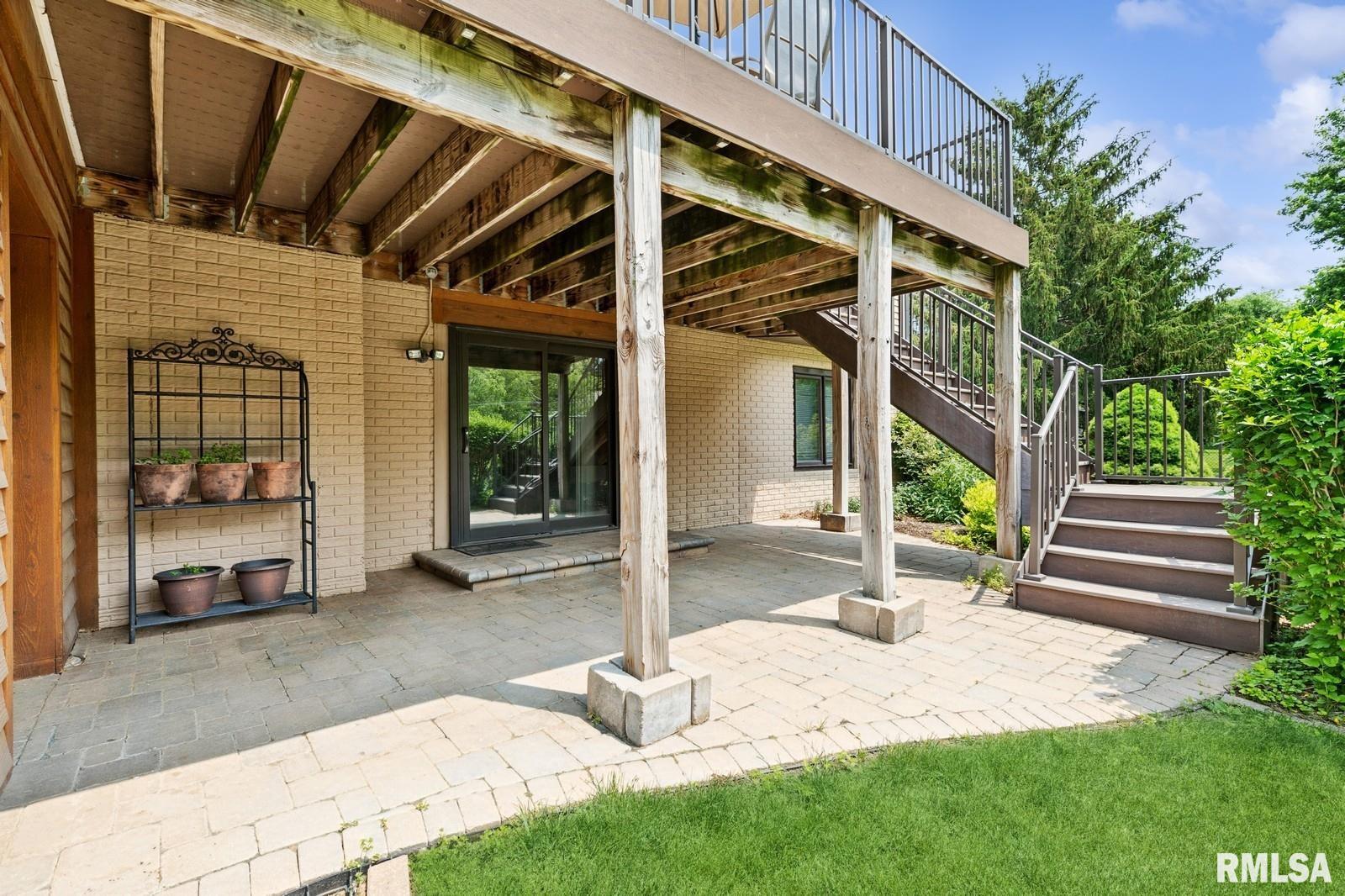 5495 White Post Road Bettendorf, IA 52722 - Photo 5 of 42