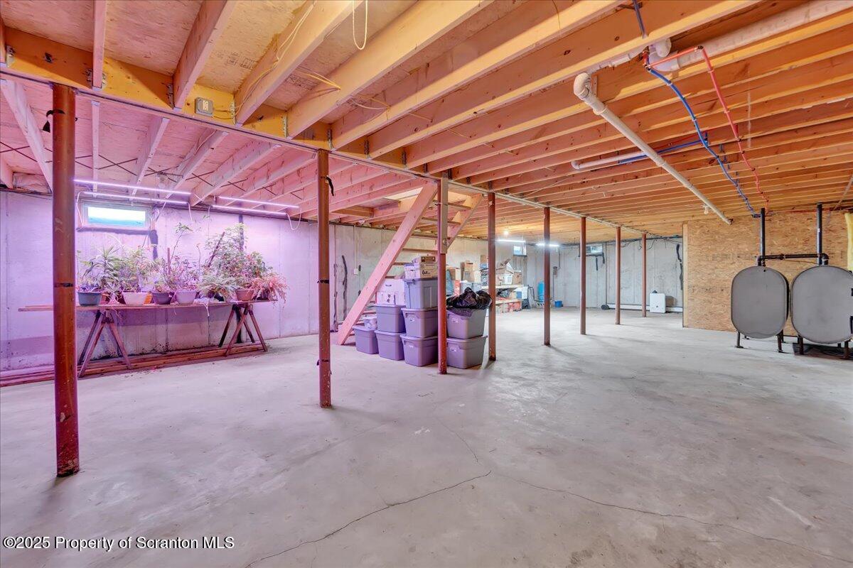 3330 Quicktown Road Moscow, PA 18444 - Photo 21 of 34 a view of a room with gym equipment