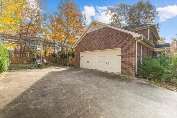 $438,440 | 5020 Scaleybark Court, Indian Trail, NC 28079