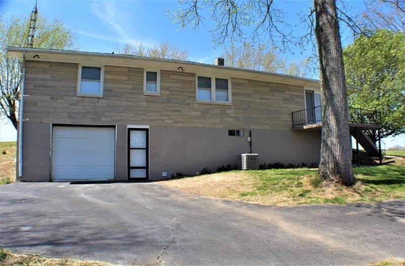 4820 Sand Lick Road Tompkinsville, KY 42167 - Photo 2 of 21 Gallery Image 2