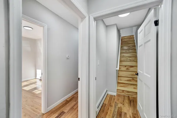 $949,000 | 114-23 200th Street | St. Albans