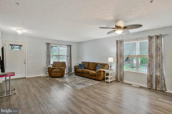 $409,900 | 8199 Woodland Lane, Chesapeake Beach, MD 20732