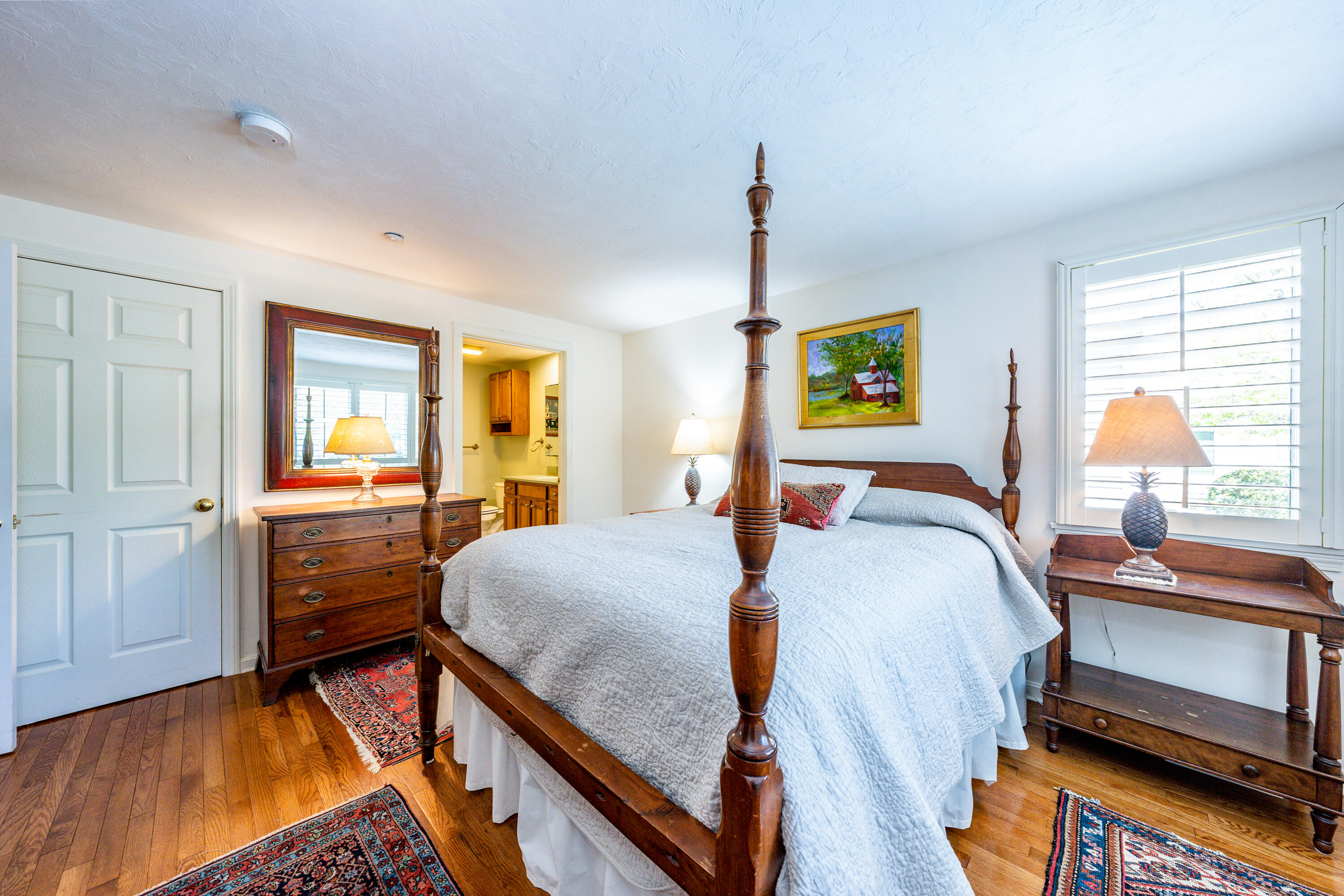 15 North Ridge Road Mashpee, MA 02649 - Photo 8 of 18 a bedroom with a bed and a dresser