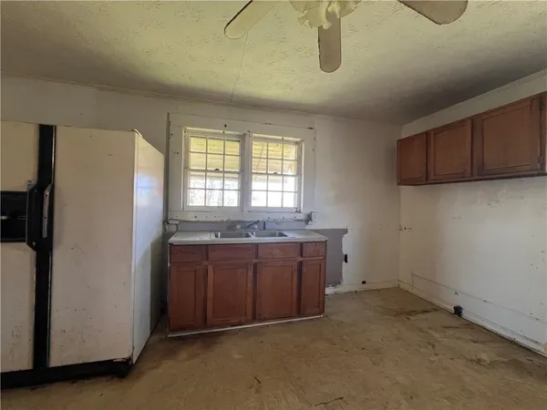 $80,000 | 369 Cavender Lane, Bowdon, GA 30108