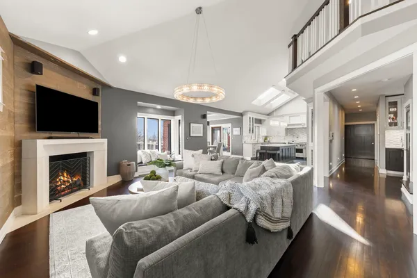 N123 Alexander Drive, Geneva, IL 60134