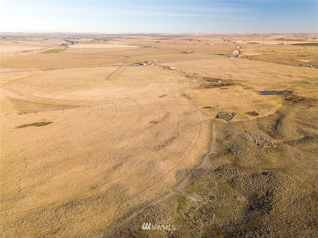 16388 Rd I Northeast Moses Lake, WA 98837 - Photo 12 of 39 Gallery Image 12