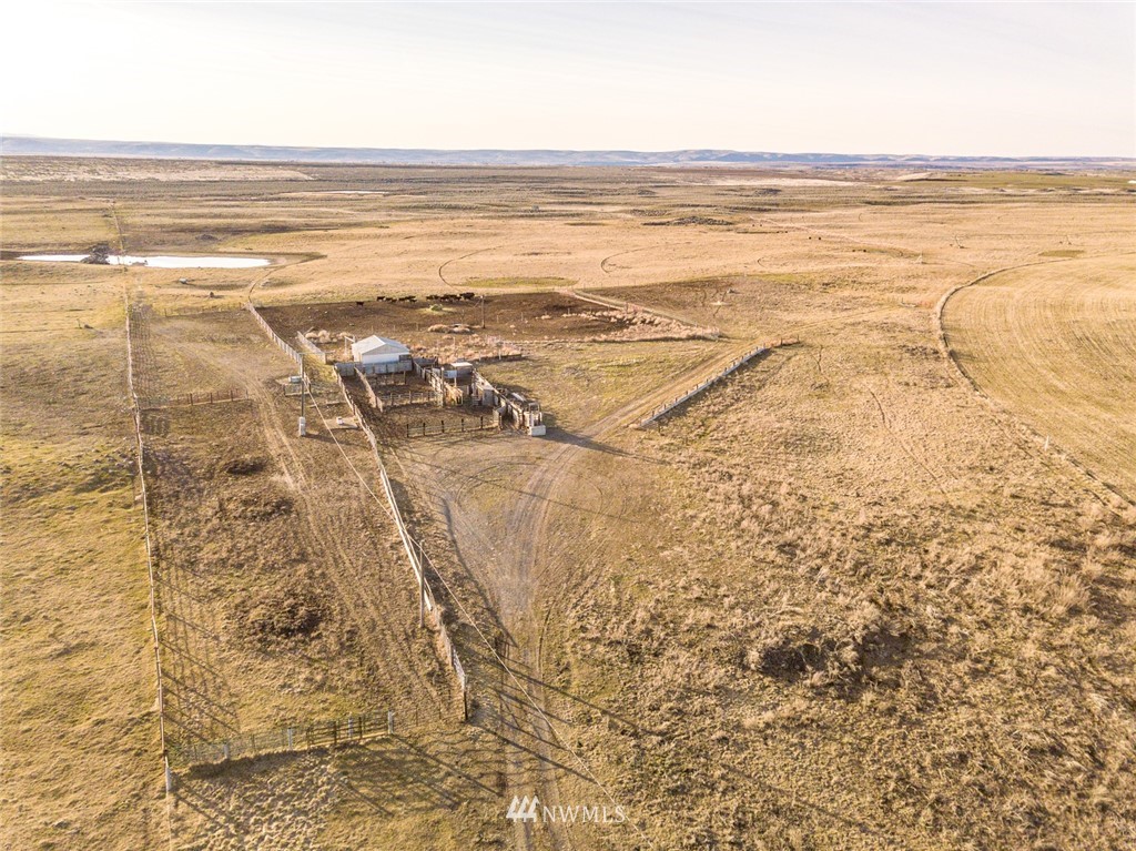 16388 Rd I Northeast Moses Lake, WA 98837 - Photo 15 of 39 Gallery Image 15