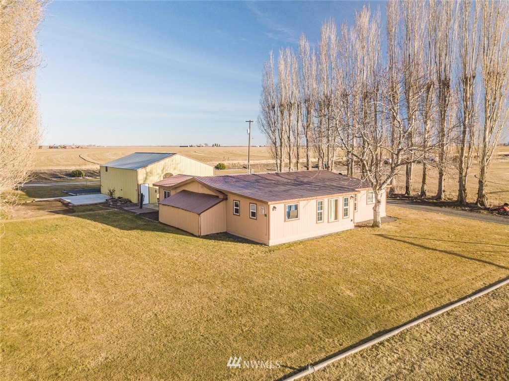 16388 Rd I Northeast Moses Lake, WA 98837 - Photo 3 of 39 Gallery Image 3