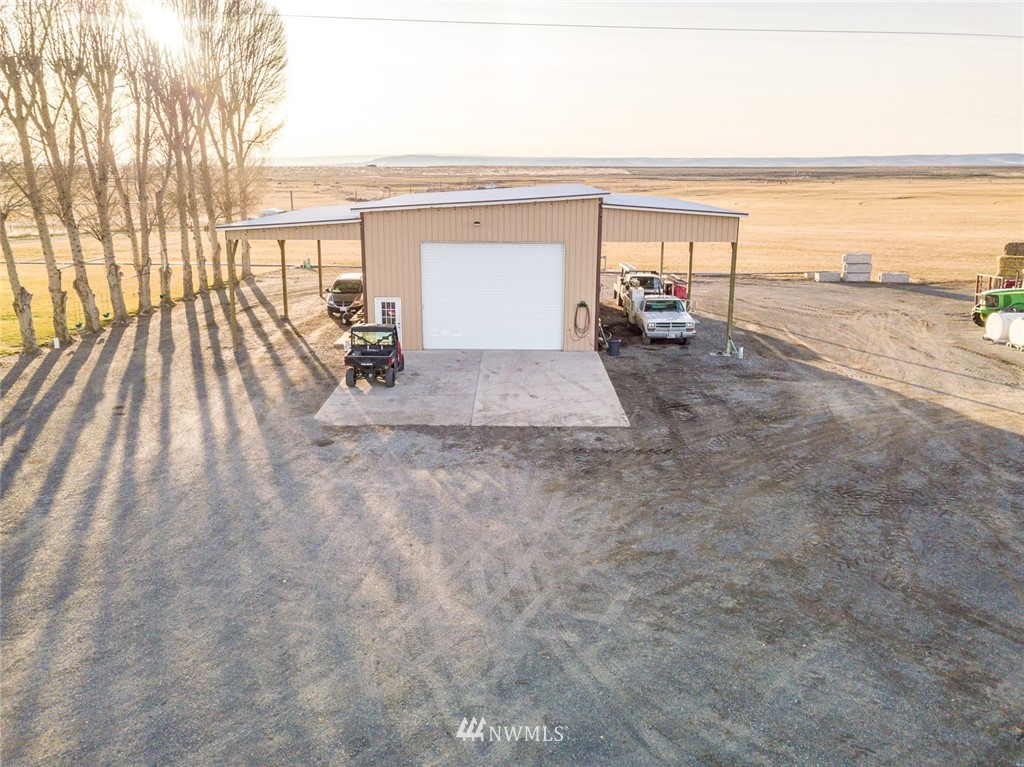 16388 Rd I Northeast Moses Lake, WA 98837 - Photo 32 of 39 Gallery Image 32