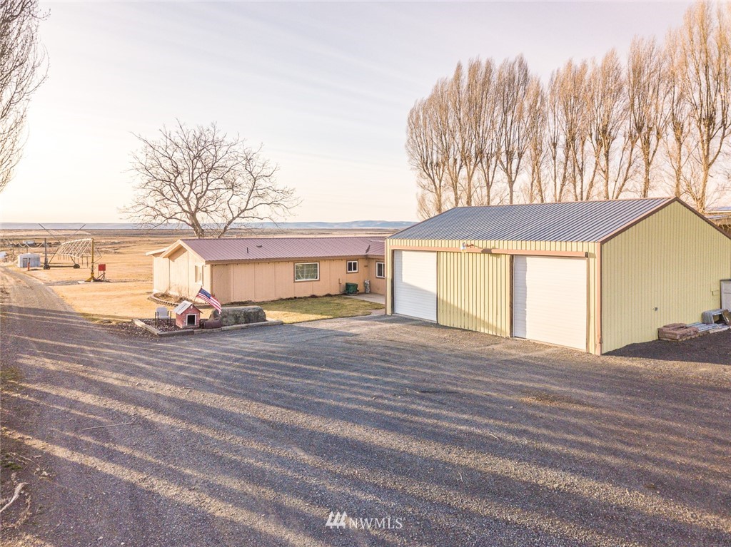 16388 Rd I Northeast Moses Lake, WA 98837 - Photo 34 of 39 Gallery Image 34
